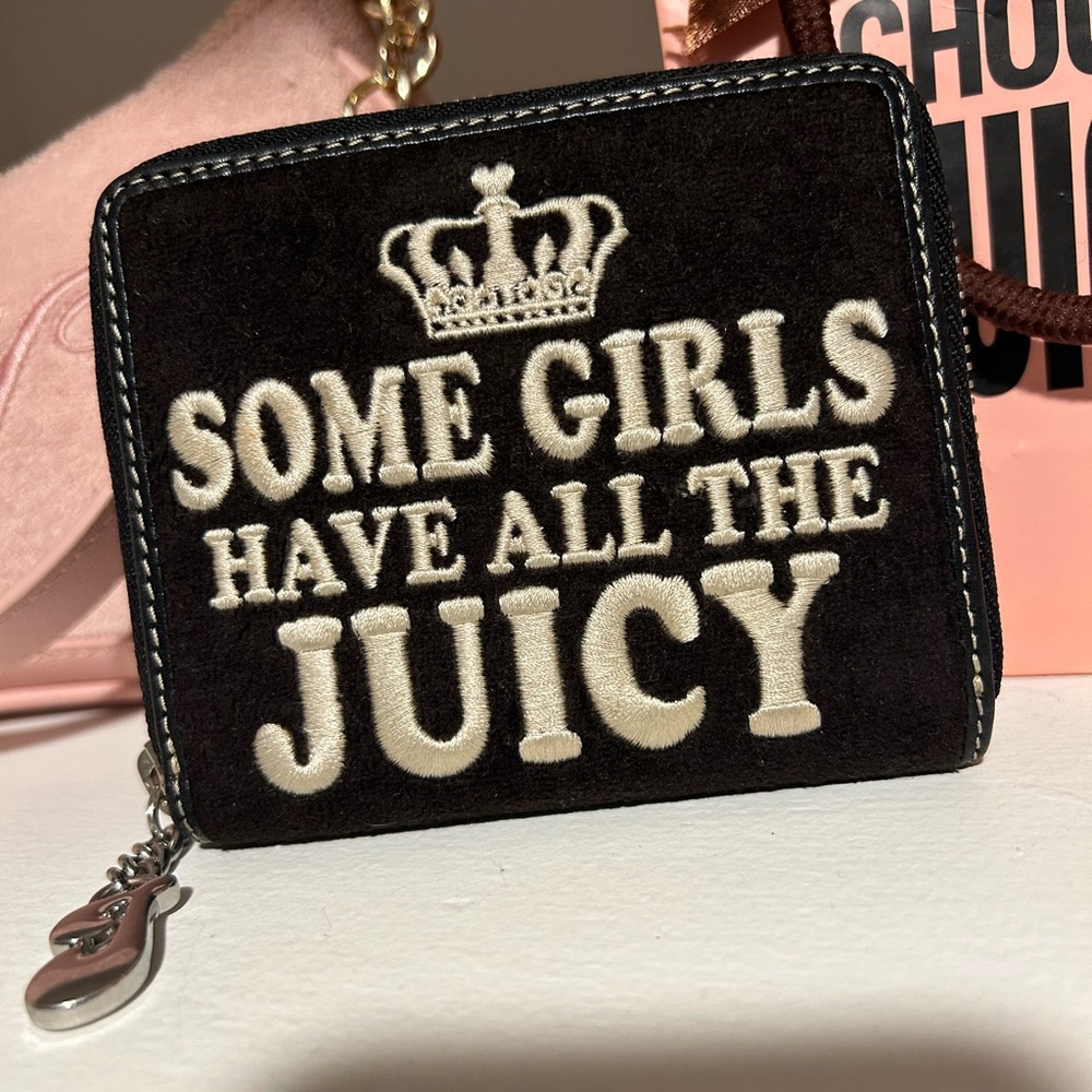 Sold π Vintage Juicy Couture βSome Girls Have All The Juicyβ Wallet (Black) - Picture 3 of 6